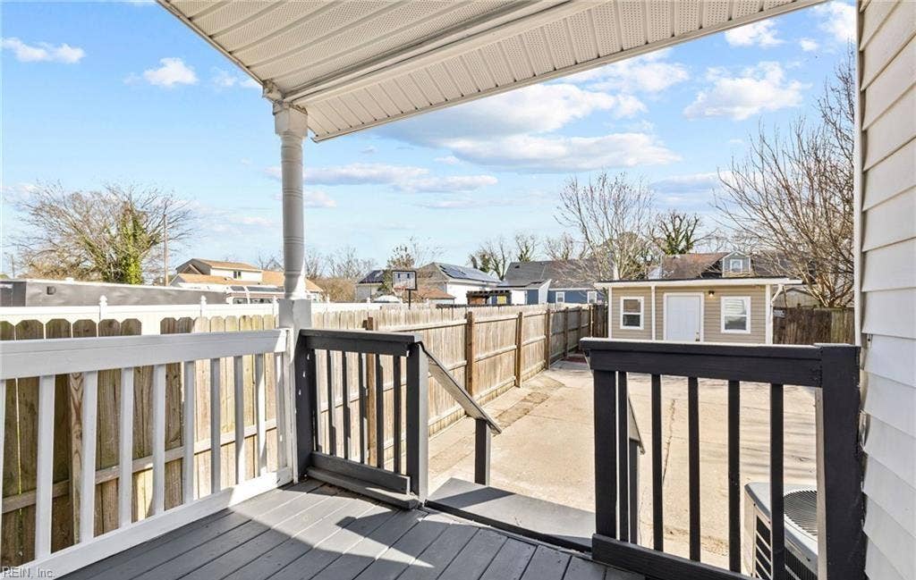 3020 Tidewater Drive, Norfolk, VA 23509 3020 Tidewater Drive, Norfolk, VA 23509