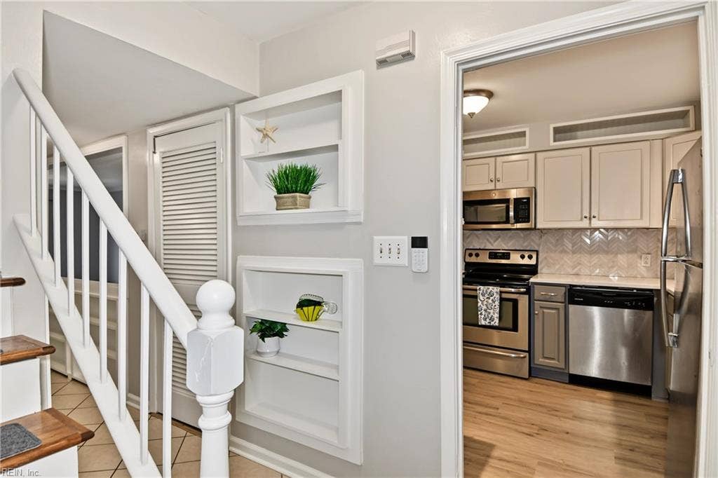 407 25th Street, #104, Beach Borough, Virginia Beach, VA 23451