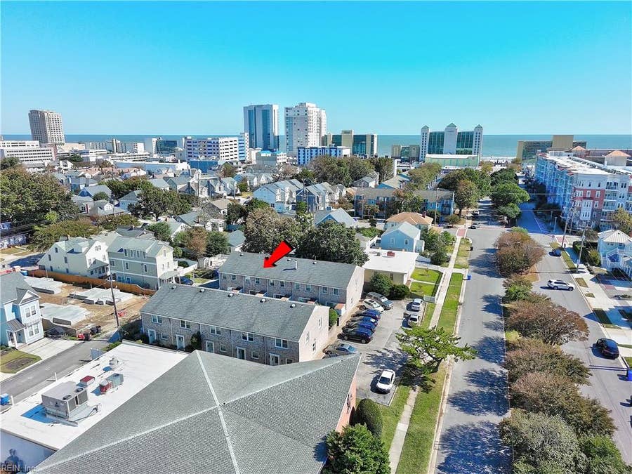 Property photo for 407 25th Street, #104, Virginia Beach, VA