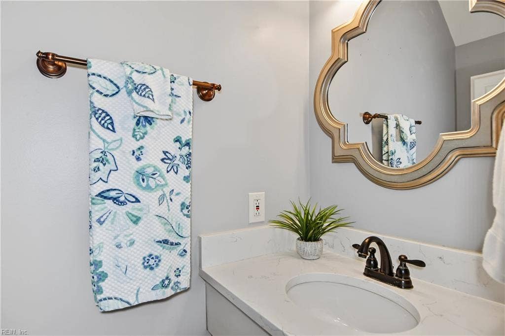 Downstairs Half Bath