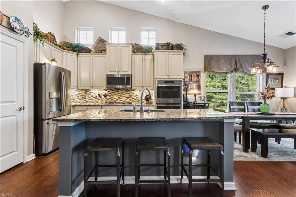 207 Caroline Circle, Williamsburg, VA 23185
