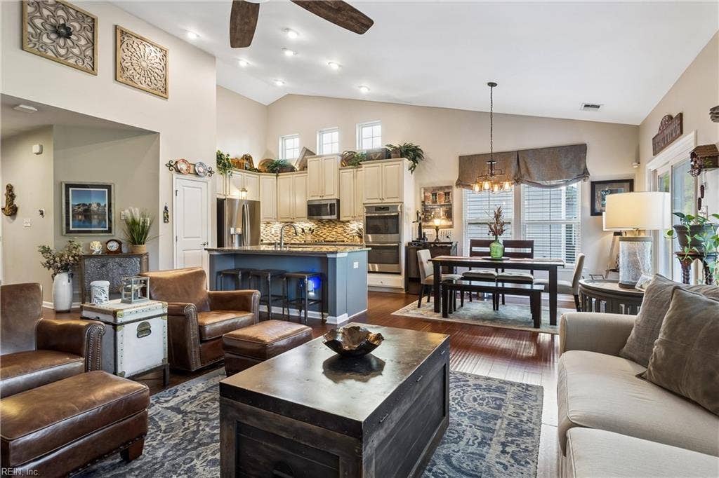 207 Caroline Circle, Williamsburg, VA 23185