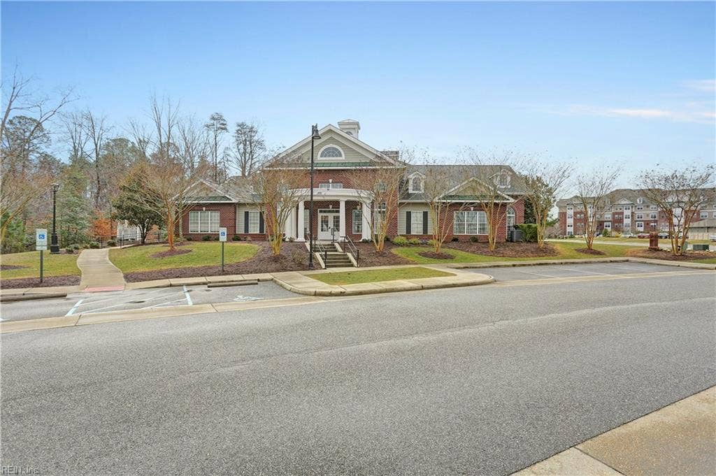 207 Caroline Circle, Williamsburg, VA 23185
