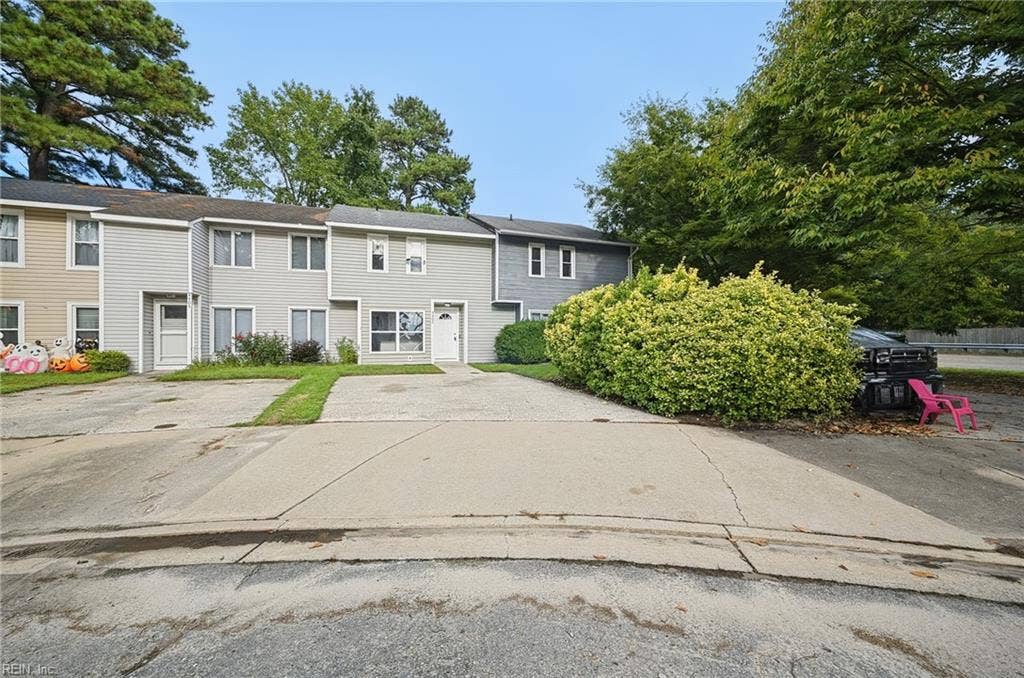 4402 Dartmoor Court, Chesapeake, VA 23321