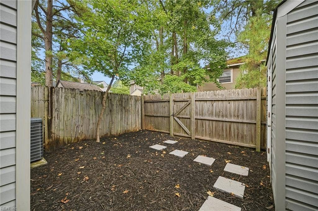 4402 Dartmoor Court, Chesapeake, VA 23321