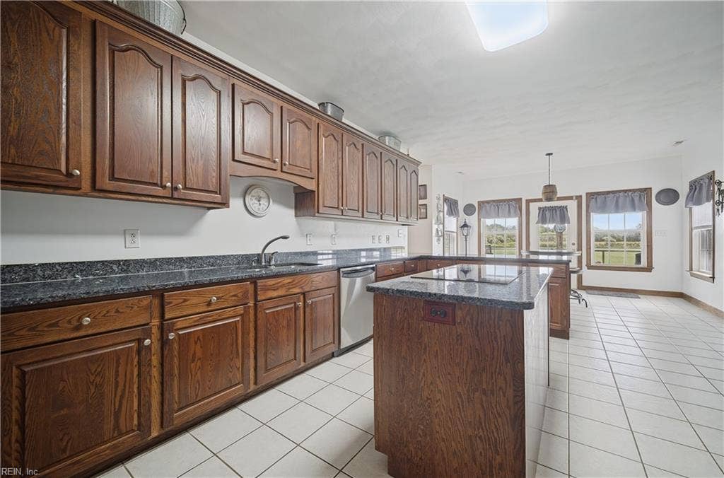 148 Whitehurst Road, Knotts Island, NC 27950 148 Whitehurst Road, Knotts Island, NC 27950
