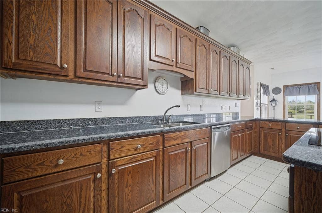 148 Whitehurst Road, Knotts Island, NC 27950 148 Whitehurst Road, Knotts Island, NC 27950