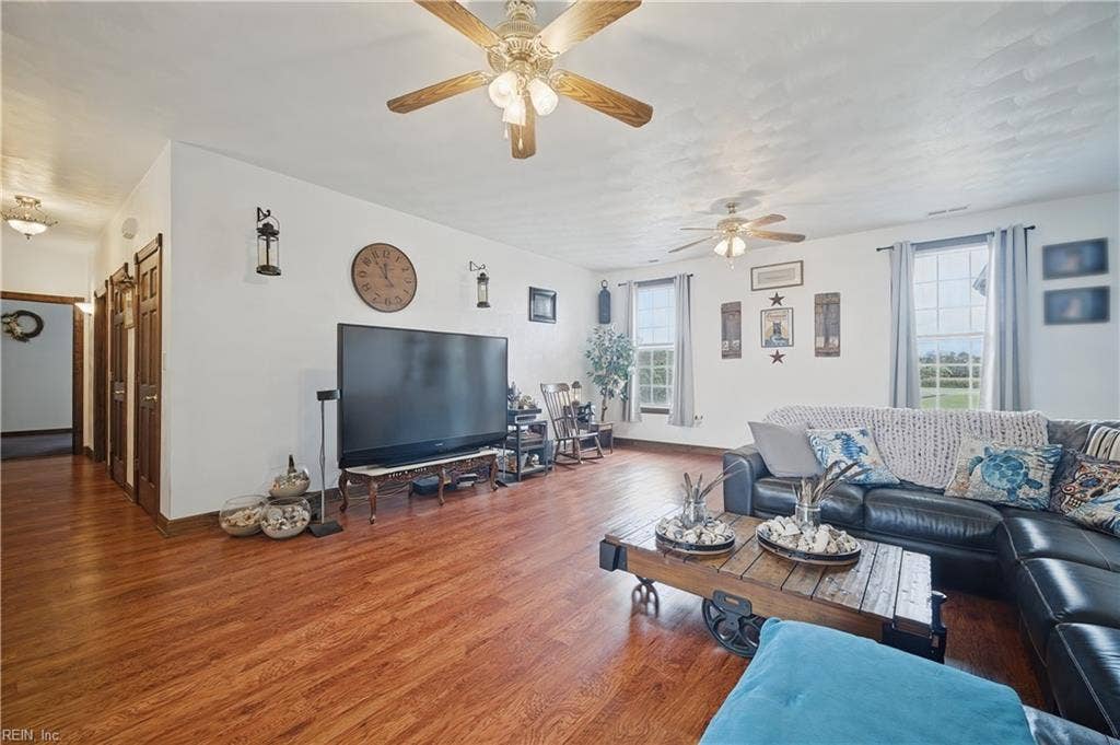 148 Whitehurst Road, Knotts Island, NC 27950 148 Whitehurst Road, Knotts Island, NC 27950