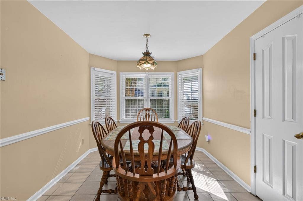 900 Roundtable Court, Virginia Beach, VA 23464
