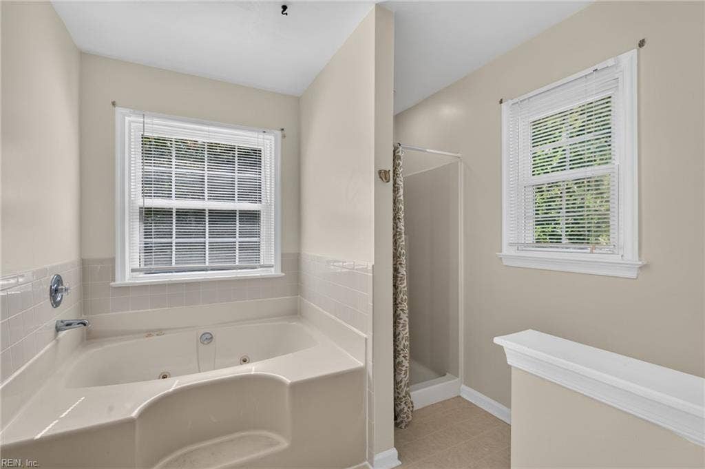 900 Roundtable Court, Virginia Beach, VA 23464