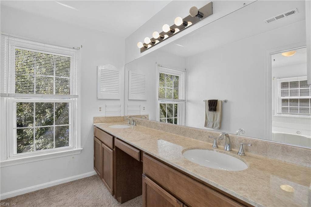 900 Roundtable Court, Virginia Beach, VA 23464