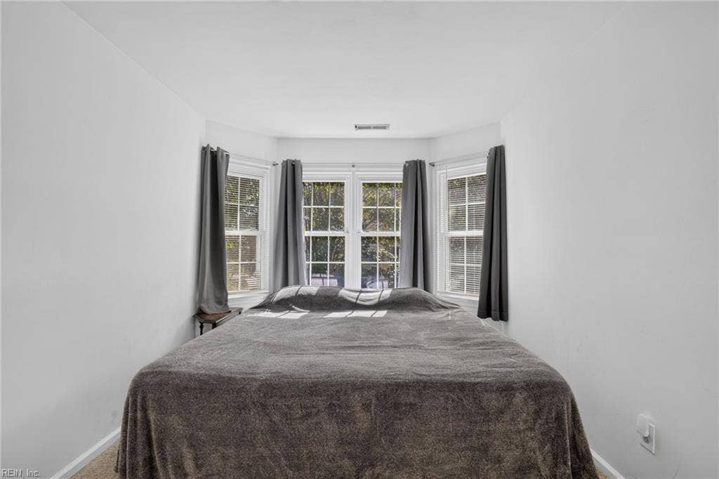 900 Roundtable Court, Virginia Beach, VA 23464
