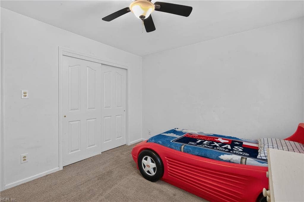 900 Roundtable Court, Virginia Beach, VA 23464