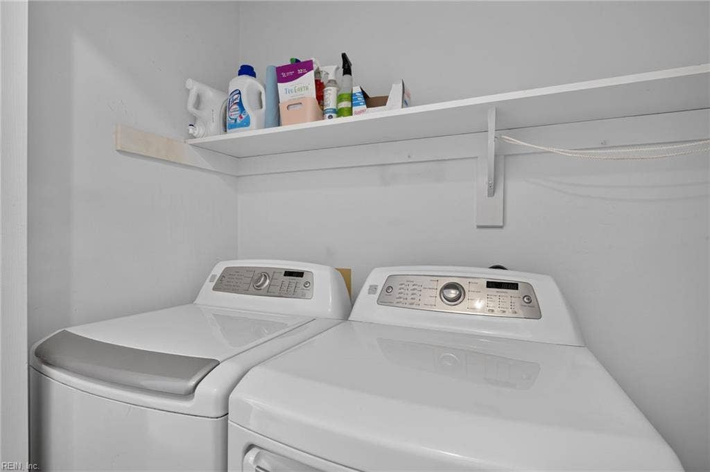 900 Roundtable Court, Virginia Beach, VA 23464