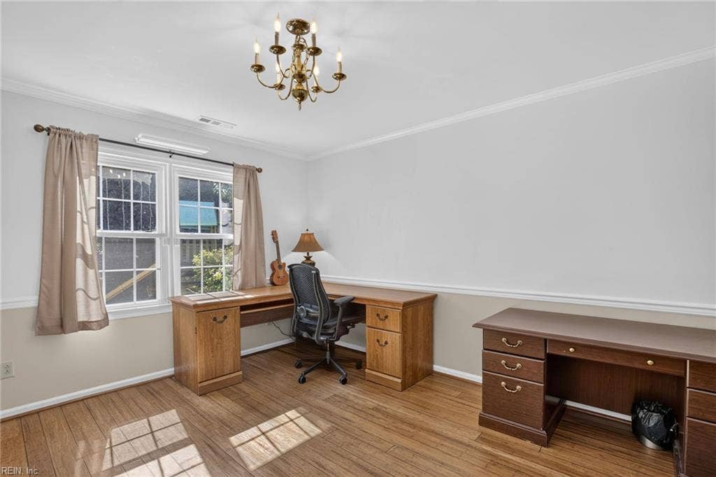 900 Roundtable Court, Virginia Beach, VA 23464