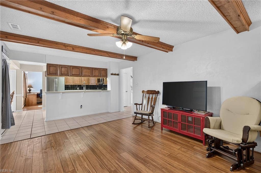 900 Roundtable Court, Virginia Beach, VA 23464