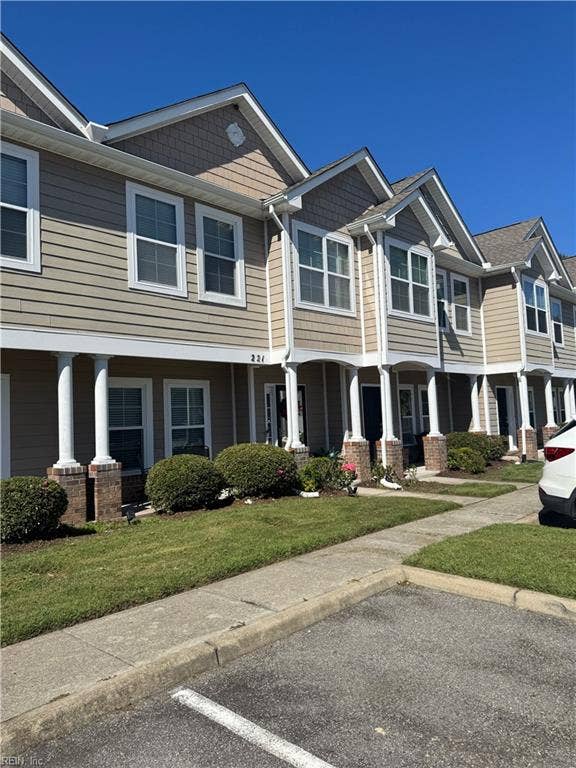 221 Bonneys Quay, Virginia Beach, VA 23462