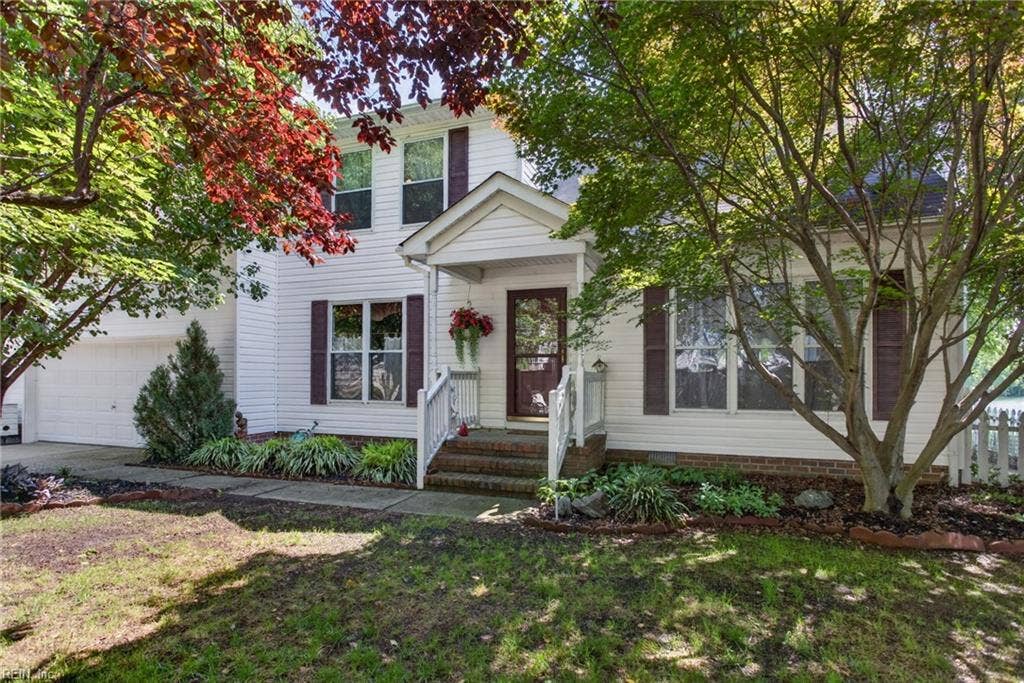 27 REFLECTION Lane, Hampton, VA 23666 27 REFLECTION Lane, Hampton, VA 23666