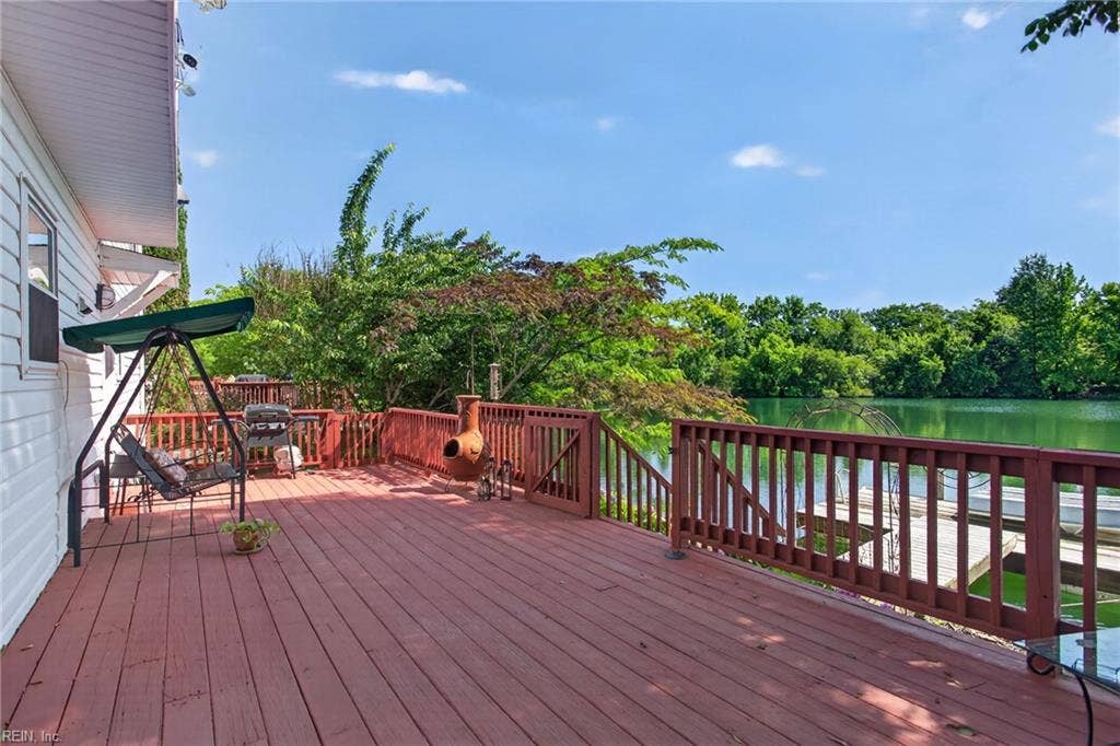 27 REFLECTION Lane, Hampton, VA 23666 27 REFLECTION Lane, Hampton, VA 23666