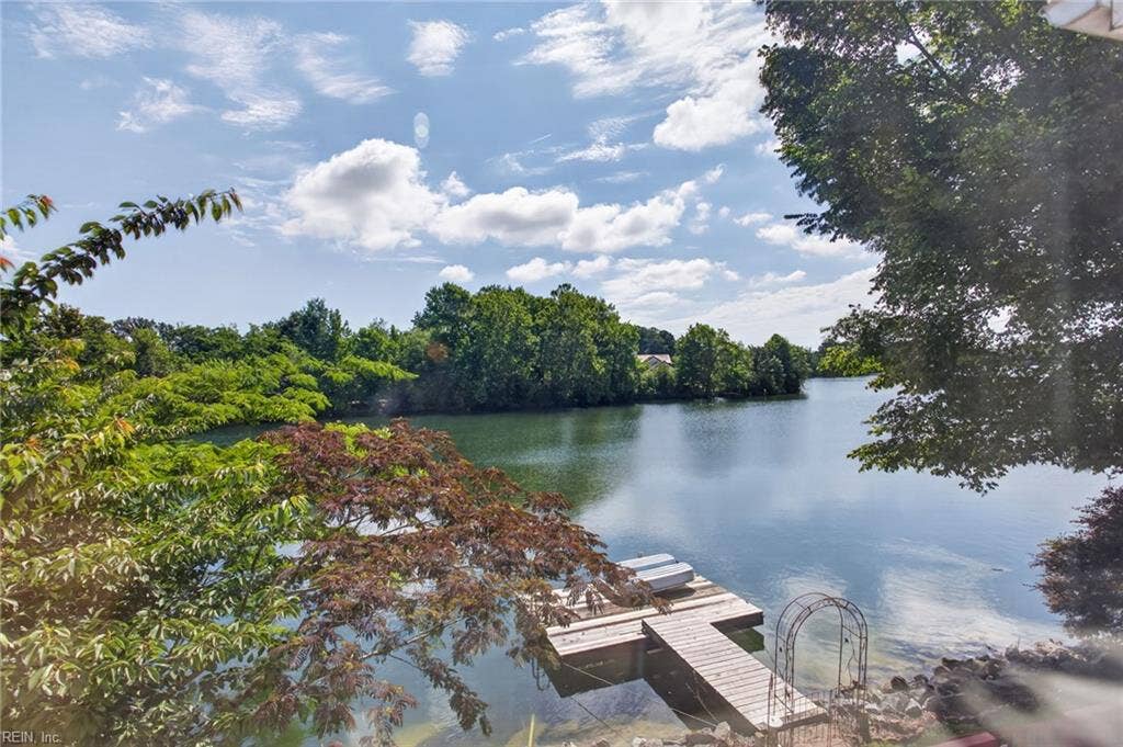 27 REFLECTION Lane, Hampton, VA 23666 27 REFLECTION Lane, Hampton, VA 23666