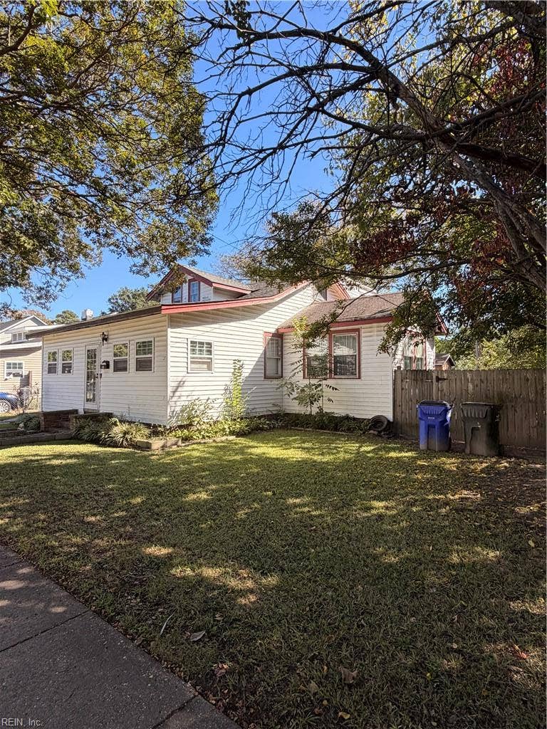 119 Beechwood Avenue, Glenwood Park, Norfolk, VA 23505