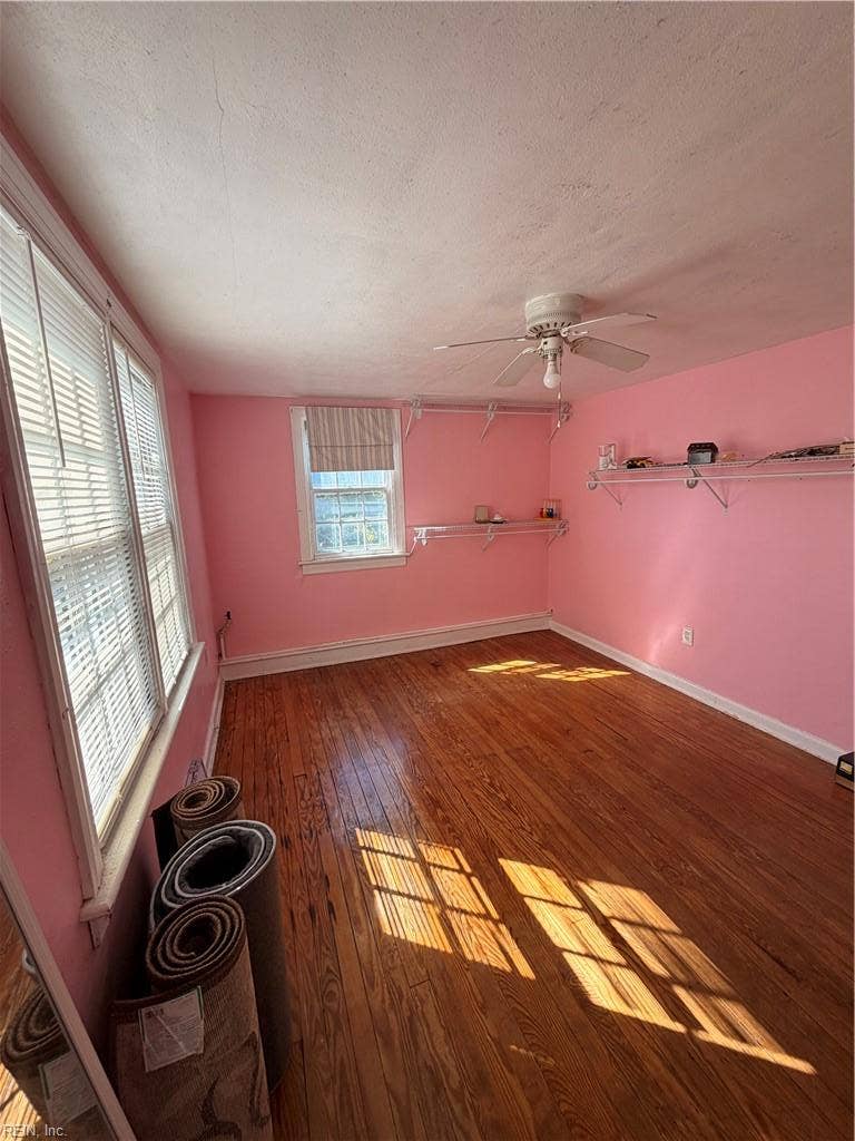 119 Beechwood Avenue, Glenwood Park, Norfolk, VA 23505