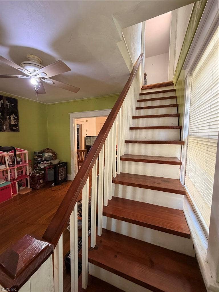119 Beechwood Avenue, Glenwood Park, Norfolk, VA 23505