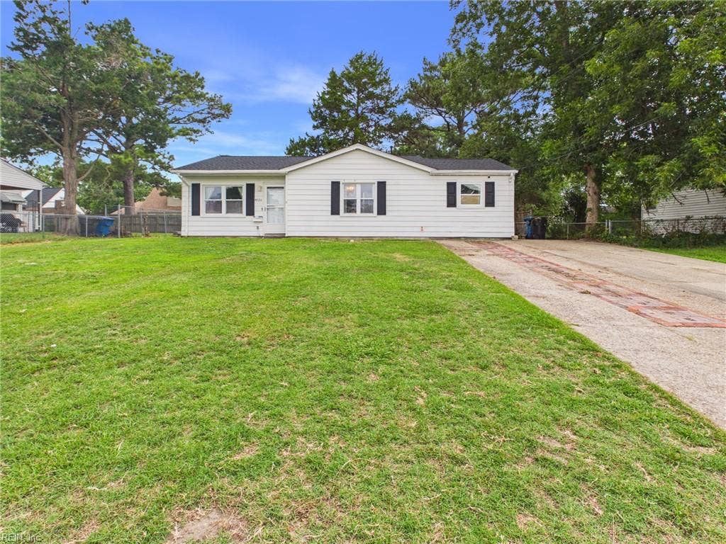 4920 Bark Lane, Aragona Village, Virginia Beach, VA 23455 4920 Bark Lane, Aragona Village, Virginia Beach, VA 23455