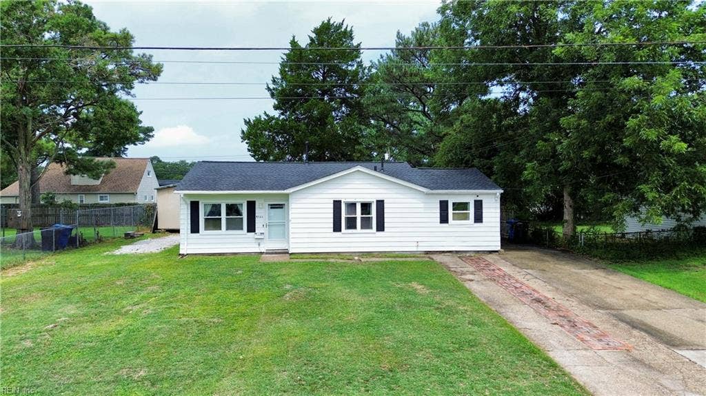 4920 Bark Lane, Aragona Village, Virginia Beach, VA 23455 4920 Bark Lane, Aragona Village, Virginia Beach, VA 23455