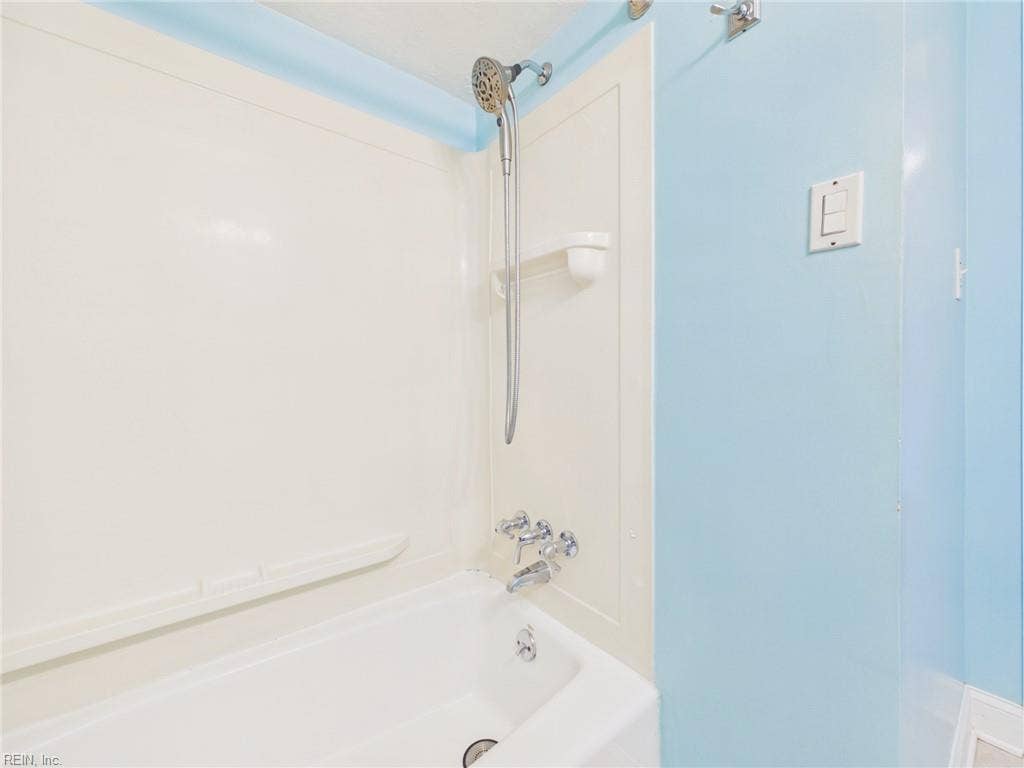 4920 Bark Lane, Aragona Village, Virginia Beach, VA 23455 4920 Bark Lane, Aragona Village, Virginia Beach, VA 23455