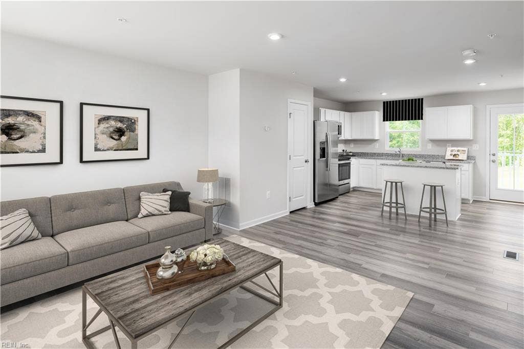 LT2050 John Alexander Drive, Hunterdale Green, Franklin, VA 23851