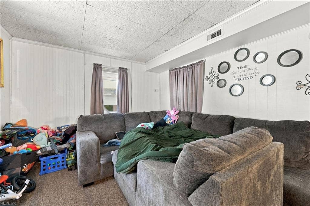 2508 Shell Road, Hampton, VA 23661 2508 Shell Road, Hampton, VA 23661
