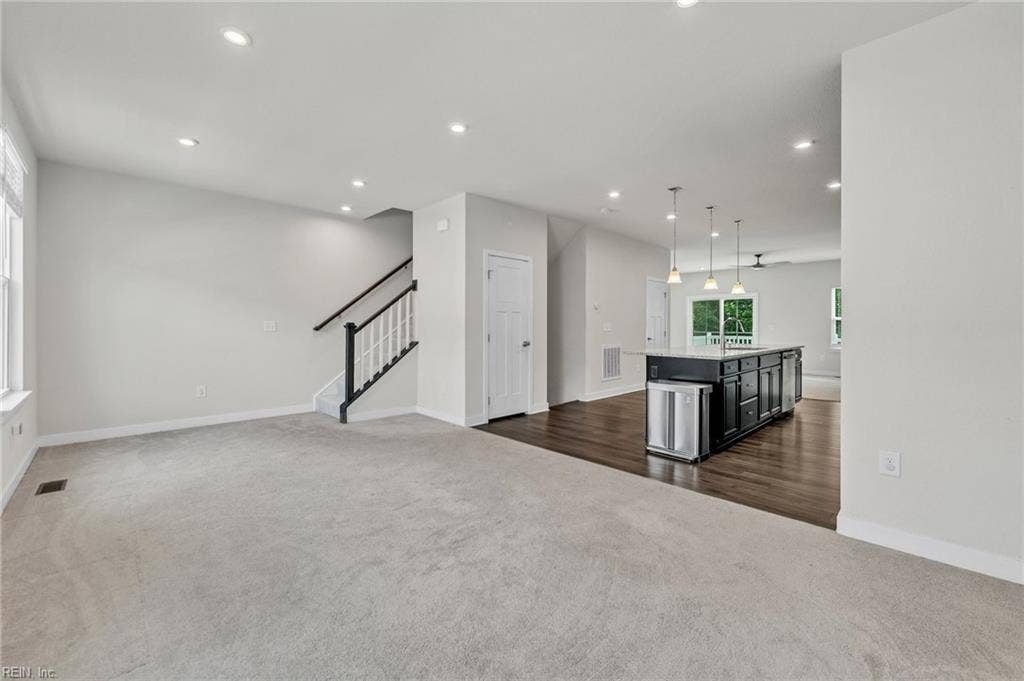 944 Gabion Way, Chesapeake, VA 23323 944 Gabion Way, Chesapeake, VA 23323