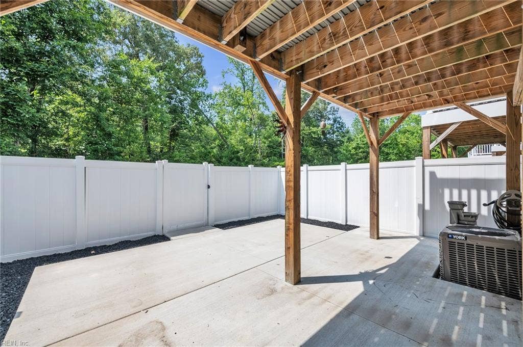 944 Gabion Way, Chesapeake, VA 23323 944 Gabion Way, Chesapeake, VA 23323