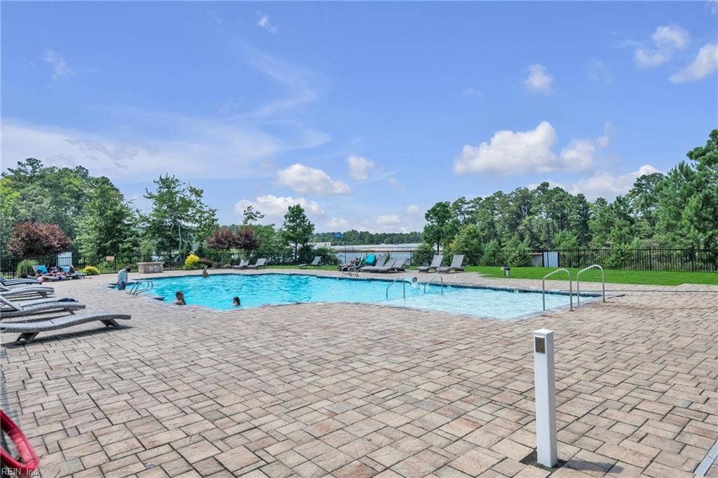 944 Gabion Way, Chesapeake, VA 23323 944 Gabion Way, Chesapeake, VA 23323