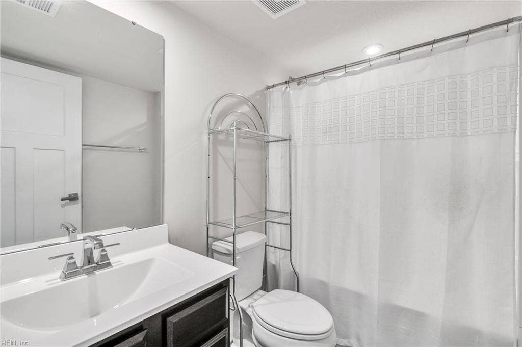 944 Gabion Way, Chesapeake, VA 23323 944 Gabion Way, Chesapeake, VA 23323