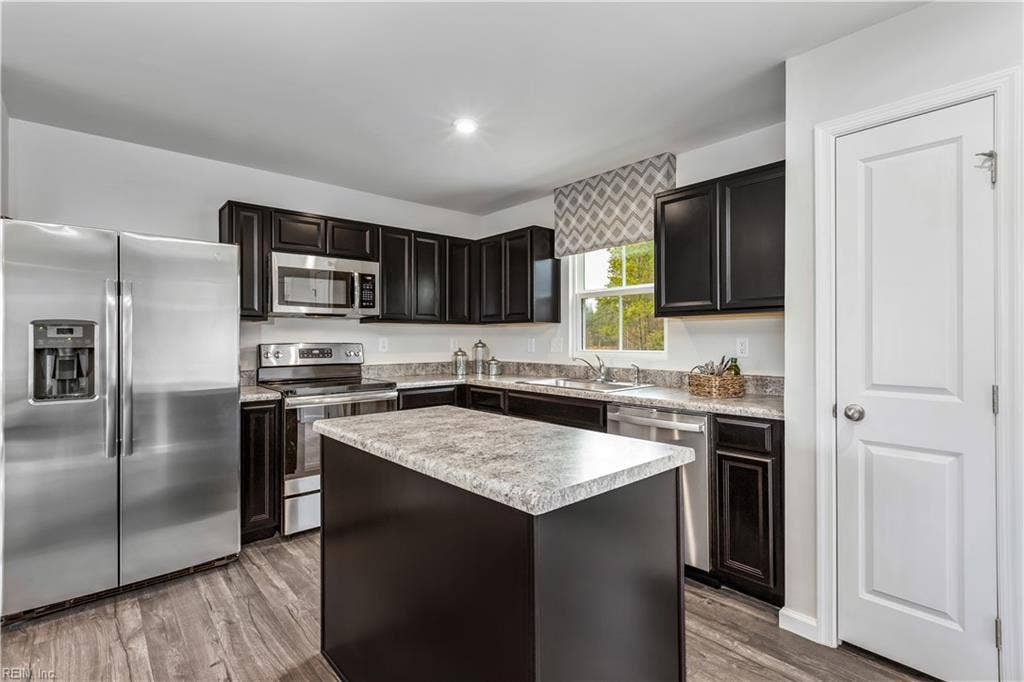 LT2051 John Alexander Drive, Hunterdale Green, Franklin, VA 23851