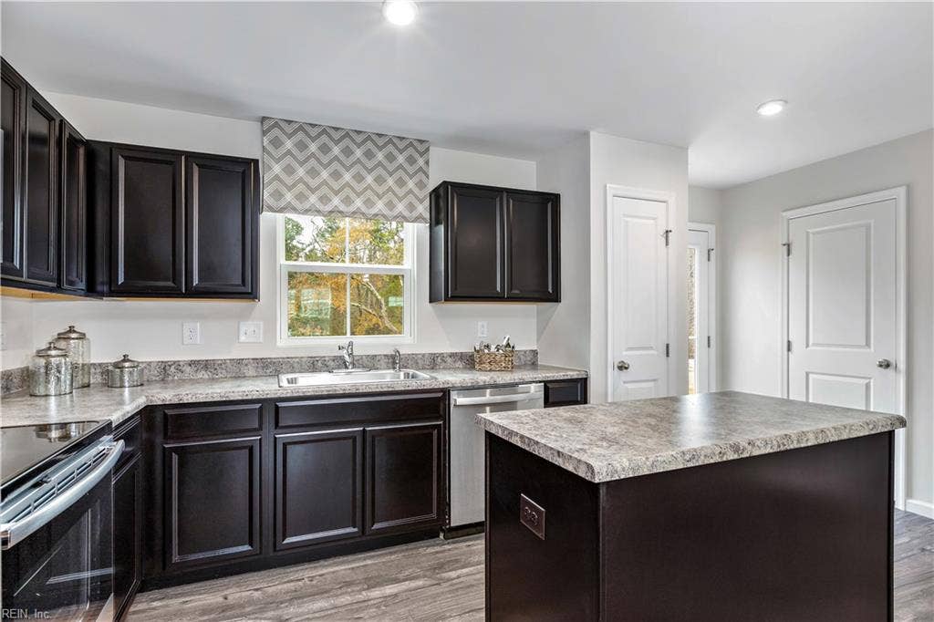 LT2051 John Alexander Drive, Hunterdale Green, Franklin, VA 23851