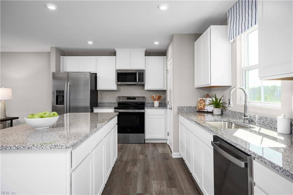 LT2054 John Alexander Drive, Hunterdale Green, Franklin, VA 23851