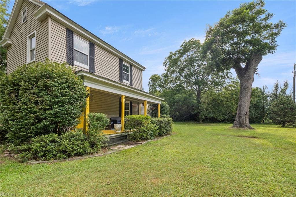 1301 Babbtown Road, Suffolk, VA 23434