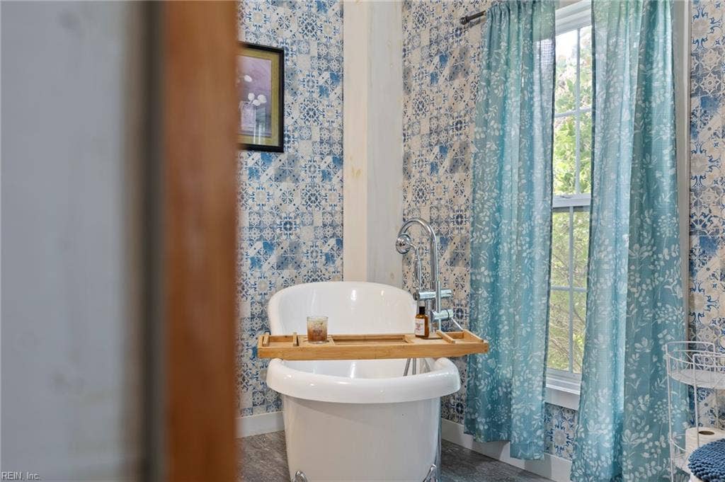 1301 Babbtown Road, Suffolk, VA 23434