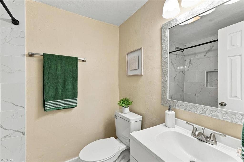 1311 Perry Street, South Norfolk, Chesapeake, VA 23324 1311 Perry Street, South Norfolk, Chesapeake, VA 23324