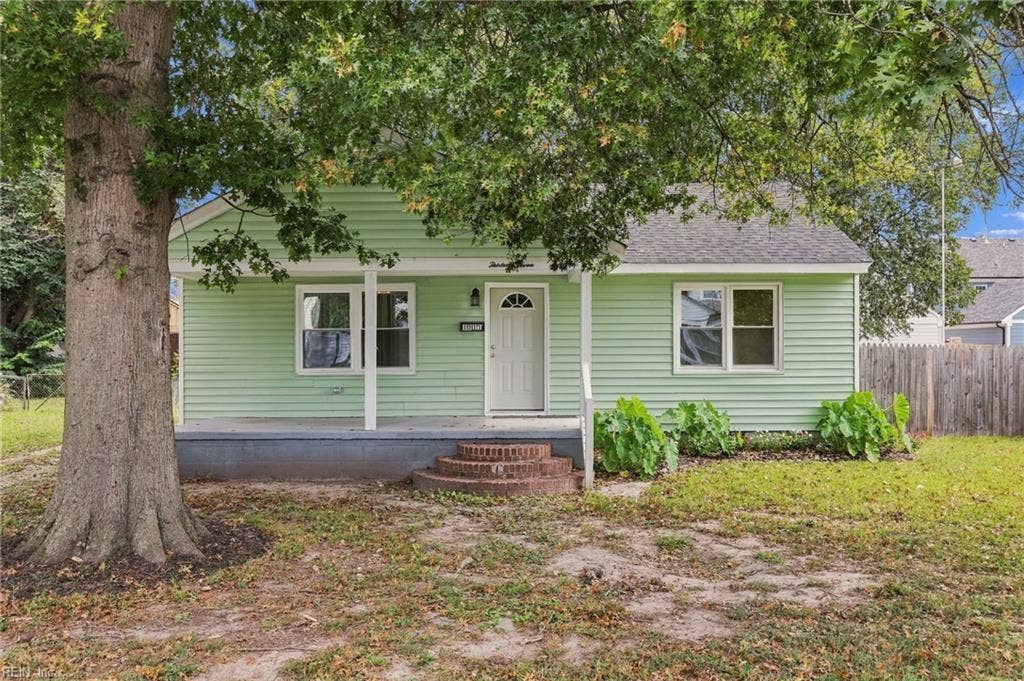 1311 Perry Street, South Norfolk, Chesapeake, VA 23324 1311 Perry Street, South Norfolk, Chesapeake, VA 23324