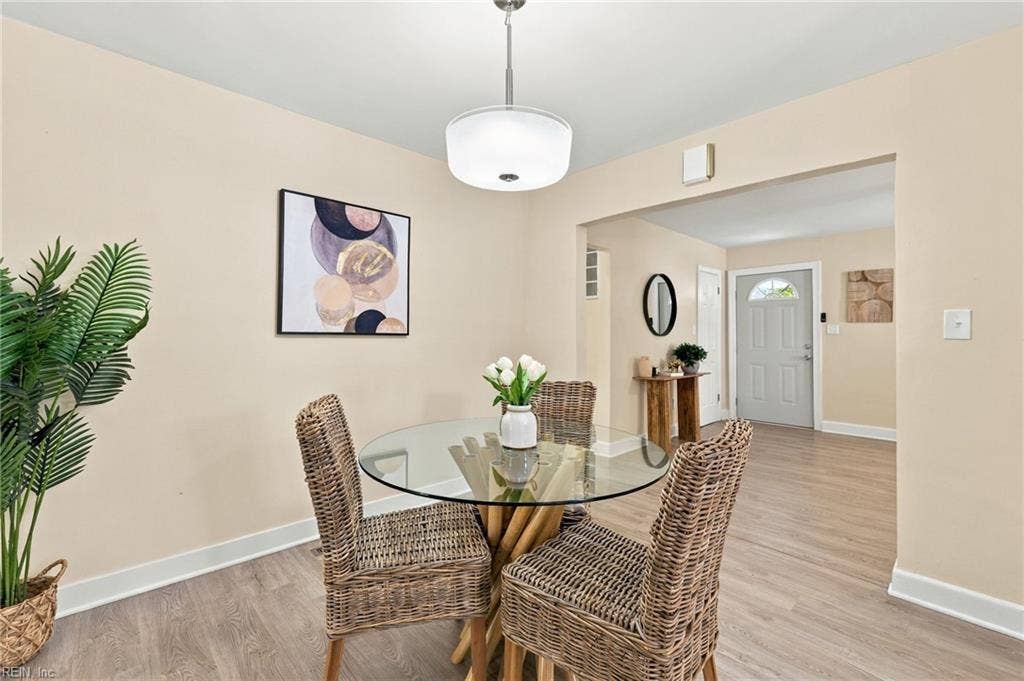 1311 Perry Street, South Norfolk, Chesapeake, VA 23324 1311 Perry Street, South Norfolk, Chesapeake, VA 23324
