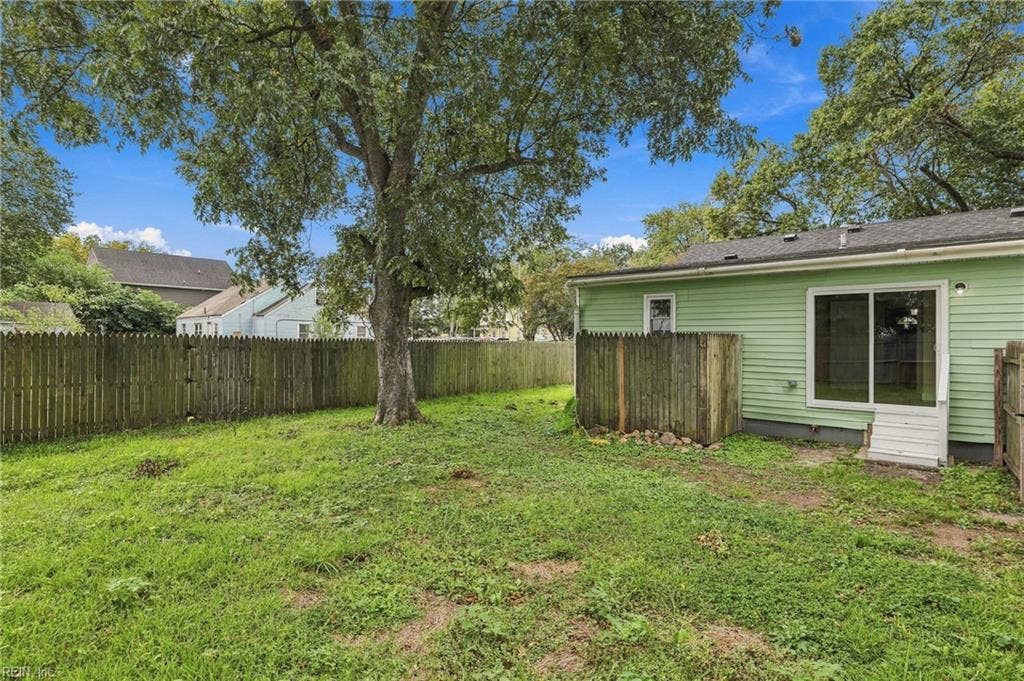 1311 Perry Street, South Norfolk, Chesapeake, VA 23324 1311 Perry Street, South Norfolk, Chesapeake, VA 23324