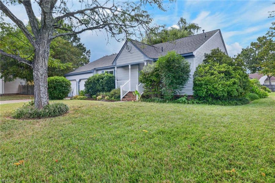 Property photo for 1925 Ravencroft Lane, Virginia Beach, VA