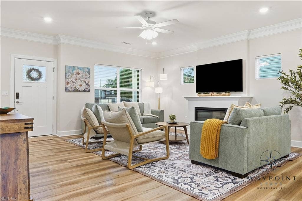 9264 Rippard Avenue, Norfolk, VA 23503 9264 Rippard Avenue, Norfolk, VA 23503