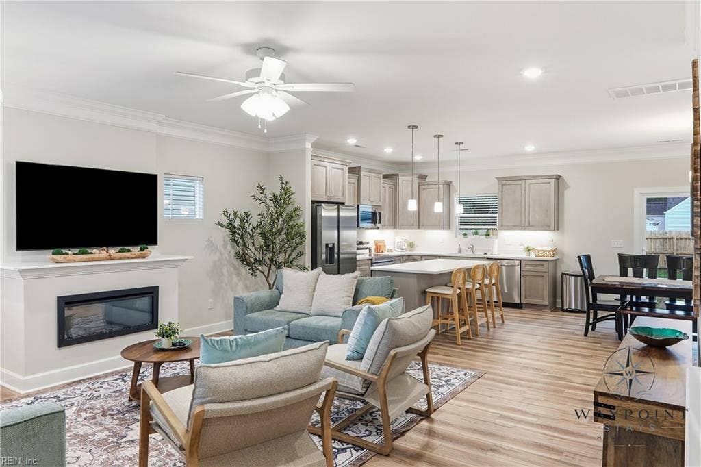 9264 Rippard Avenue, Norfolk, VA 23503 9264 Rippard Avenue, Norfolk, VA 23503