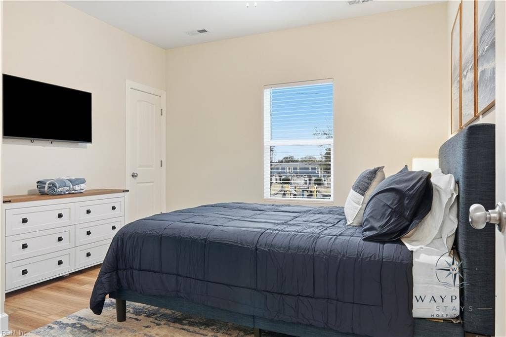 9264 Rippard Avenue, Norfolk, VA 23503 9264 Rippard Avenue, Norfolk, VA 23503