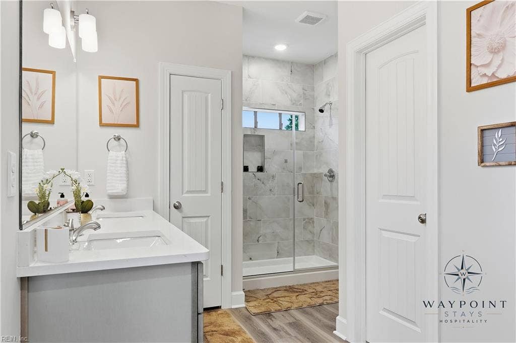 9264 Rippard Avenue, Norfolk, VA 23503 9264 Rippard Avenue, Norfolk, VA 23503